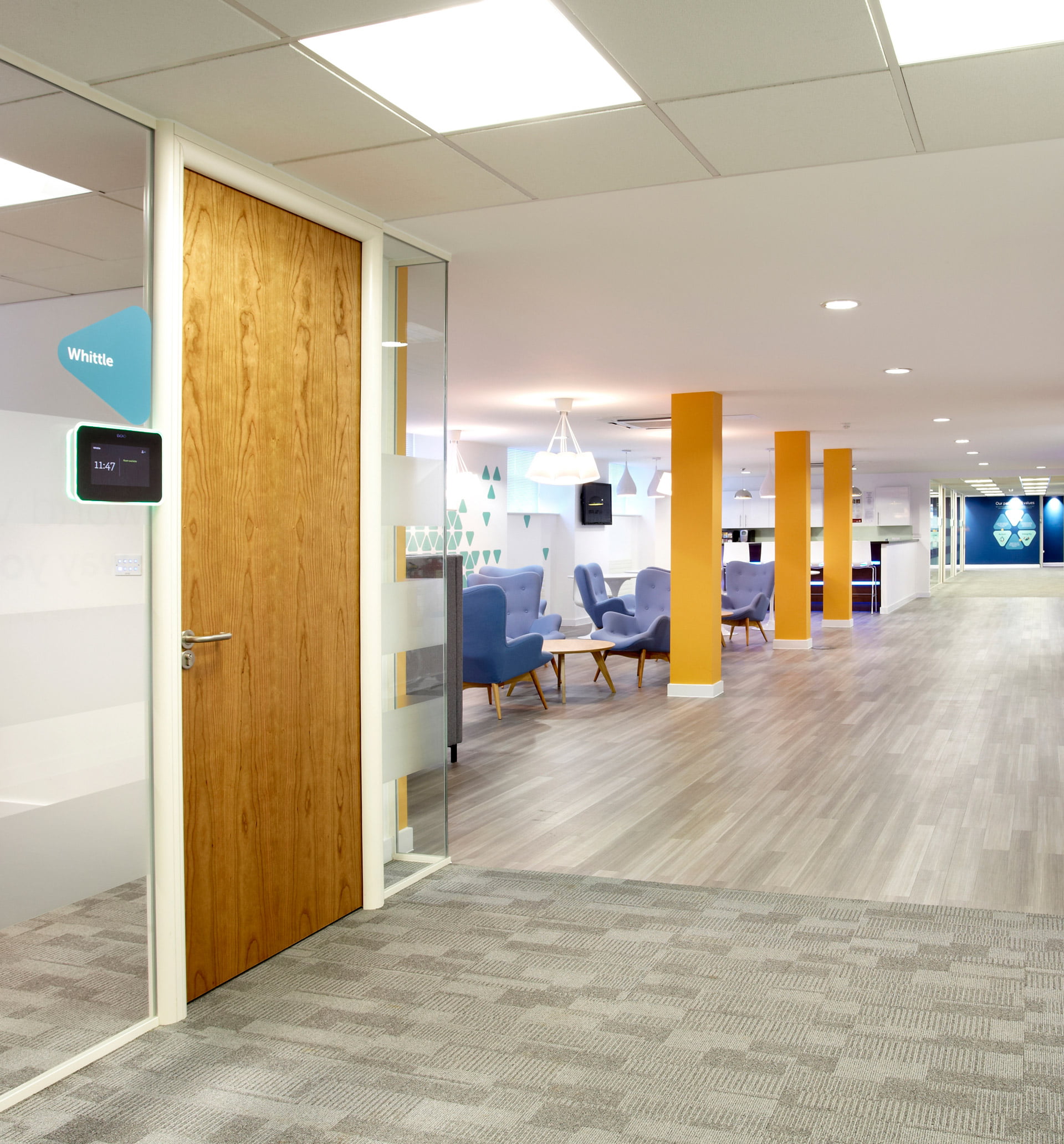 4 Key Considerations for Global Teams Accent Office Interiors